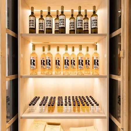 Epoch House & The Orange Shop - Adults Only Hotel