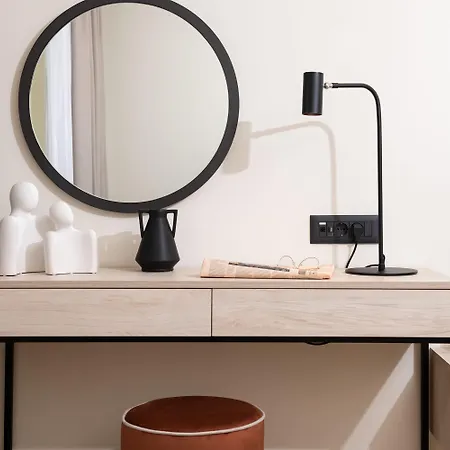 Epoch House & The Orange Shop - Adults Only Hotel *