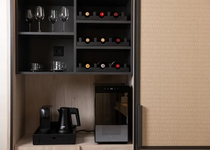 Szálloda Epoch House & The Orange Shop - Adults Only 4*