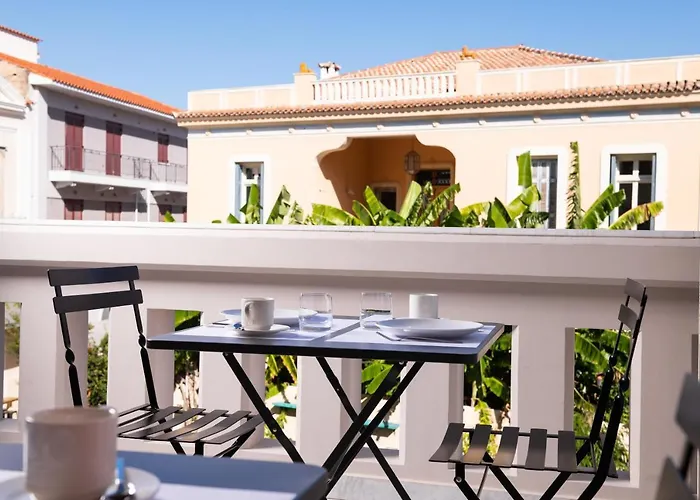 Szálloda Epoch House & The Orange Shop - Adults Only 4*